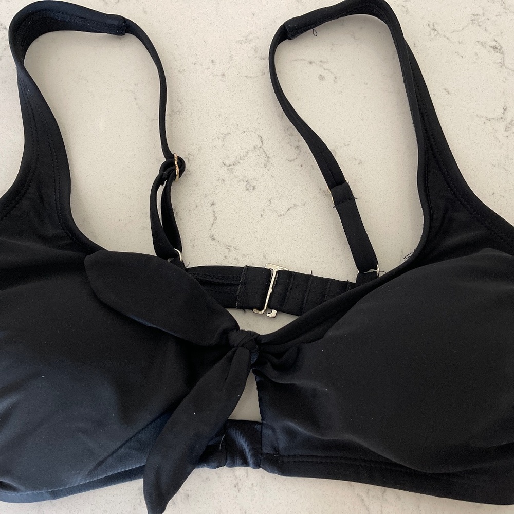 Xhilaration swim top black D